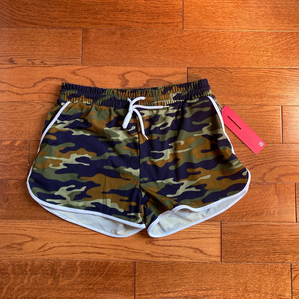 Valley Shorts, Camo - Sho Sho for Silver Icing